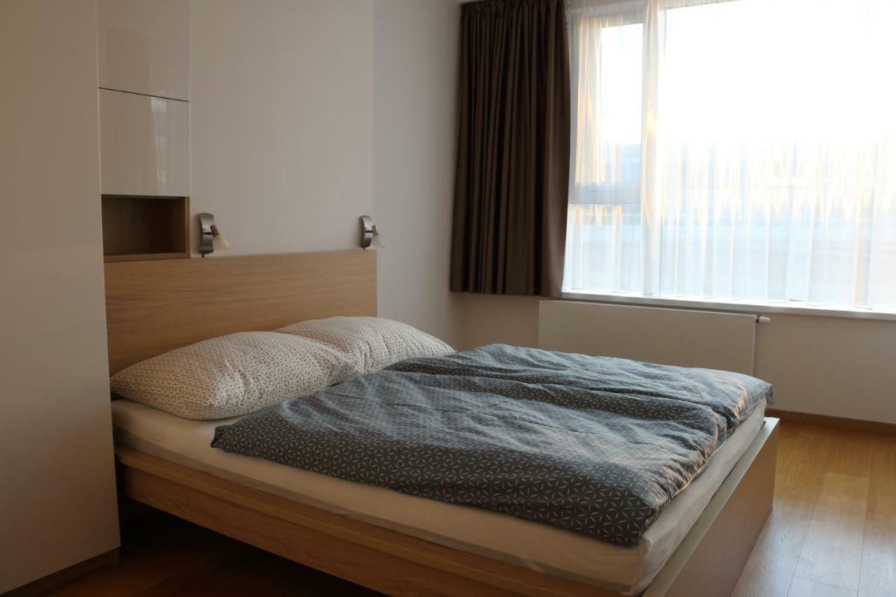 Panorama City Apartment With Free Parking Bratislava Eksteriør billede